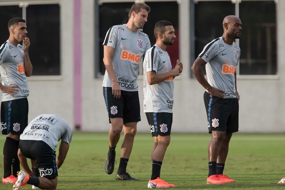 Veja a lista de relacionados para o jogo contra o Flamengo