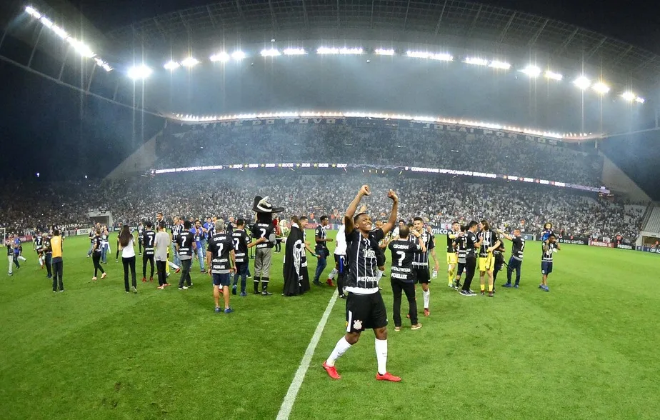 Todo poderoso Timão: título consolida Corinthians como campeão da década