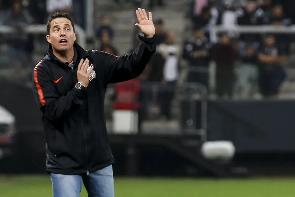 Osmar Loss deixa o Corinthians e é anunciado como novo técnico do Guarani