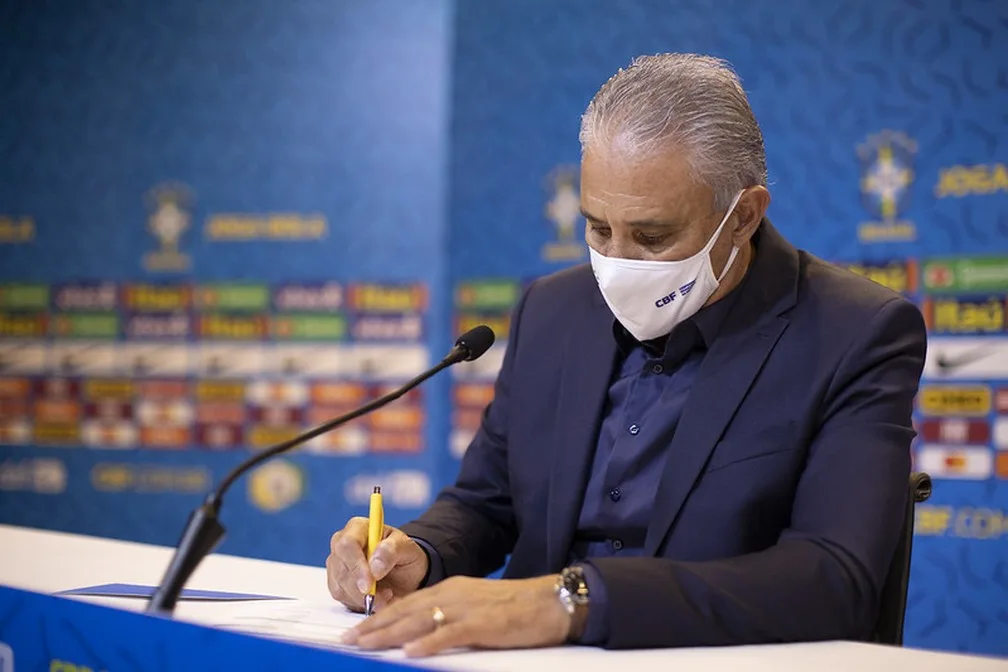 Tite convoca Weverton e Gabriel Menino