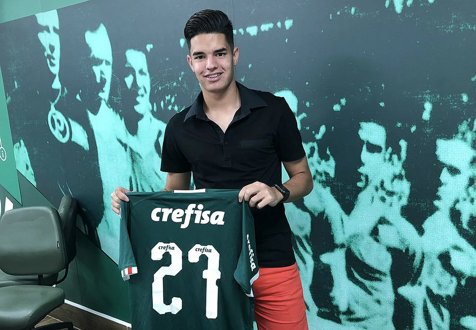 Promessa no Paraguai, meia surdo-mudo é contratado pelo Palmeiras para jogar na base