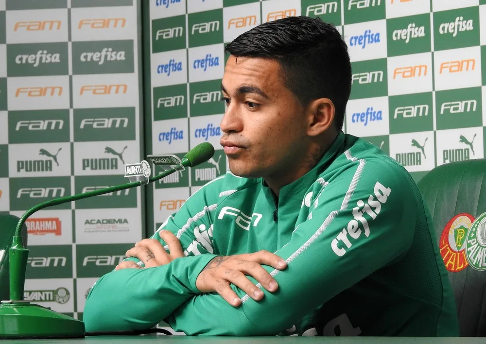 Dudu espera jogar as três partidas contra o Grêmio e vê Palmeiras 