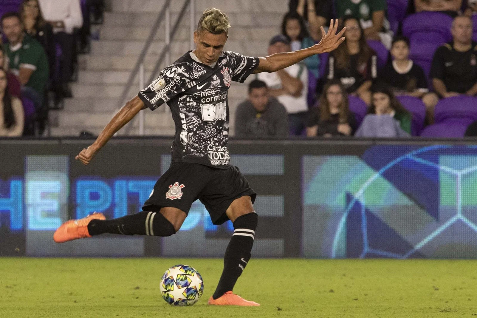 Como foram os primeiros testes de Victor Cantillo no Corinthians