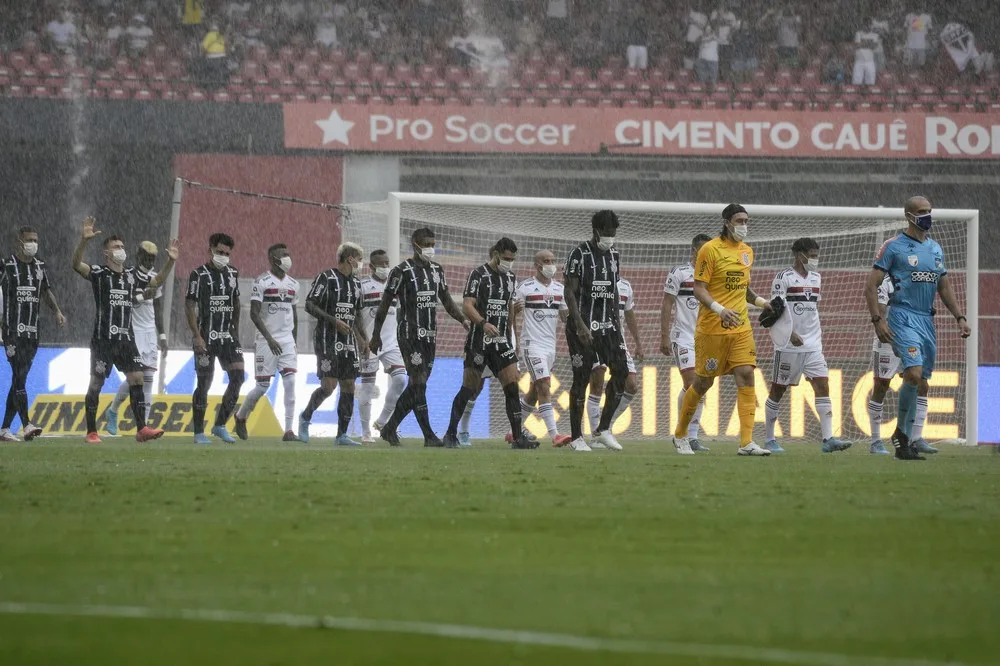 Dê notas aos jogadores de São Paulo x Corinthians hoje