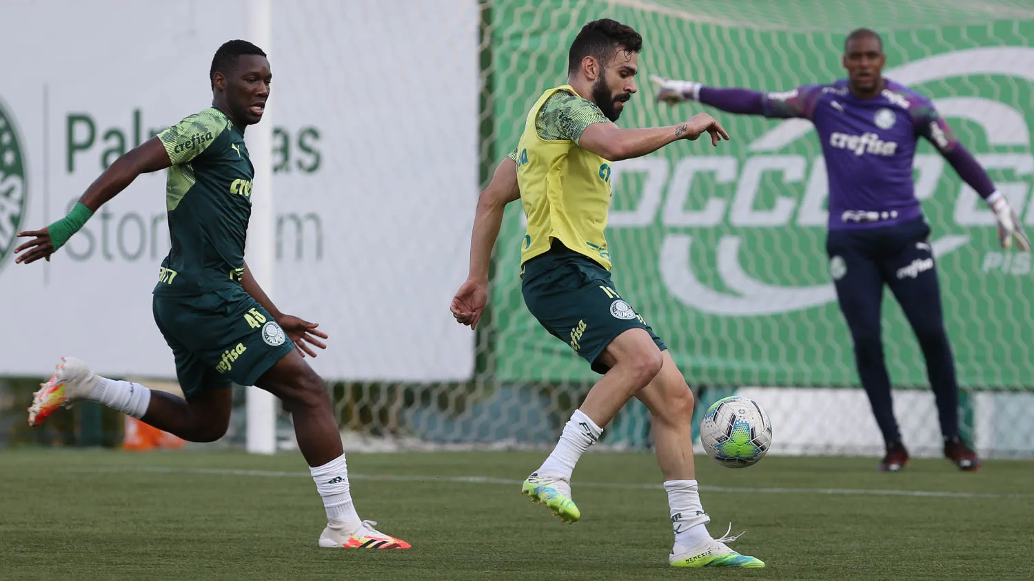 Palmeiras se reapresenta com retorno de Patrick de Paula