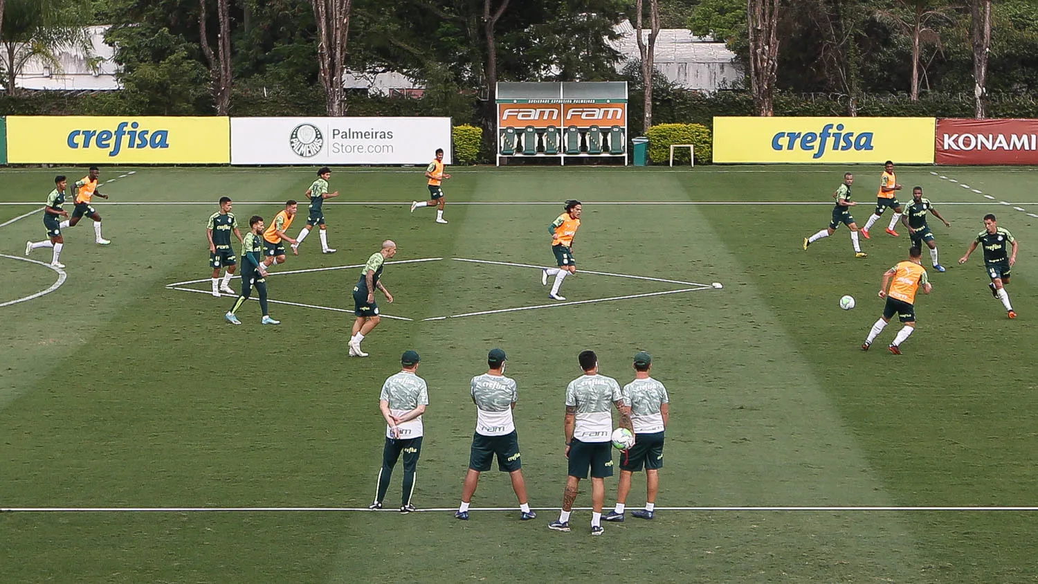 Palmeiras se reapresenta após vitória e volta foco para a Copa do Brasil; veja provável escalação