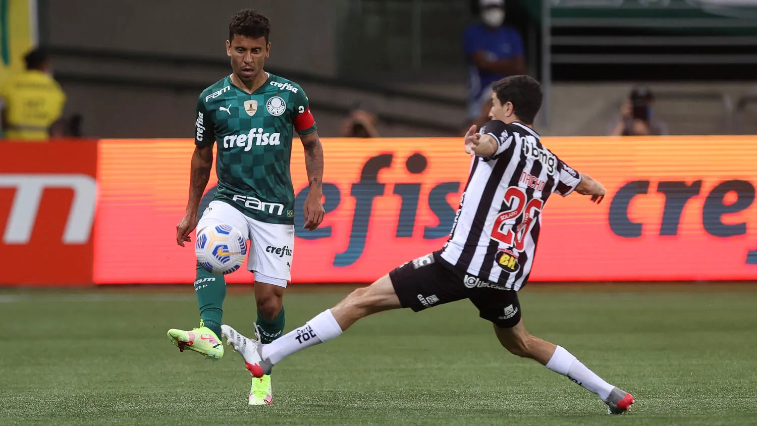 Marcos Rocha atinge nova marca e se isola no top 100 dos atletas que mais vestiram a camisa do Palmeiras 