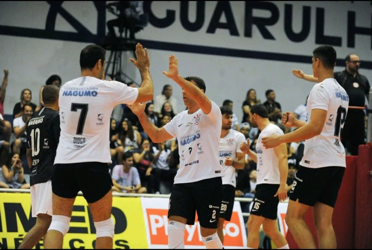 Fora de casa, Corinthians-Guarulhos encara o Vôlei Ribeirão pelas quartas de final