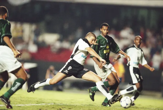 Vitória sobre o Raja Casablanca marcava estreia do Timão no Mundial, há 19 anos