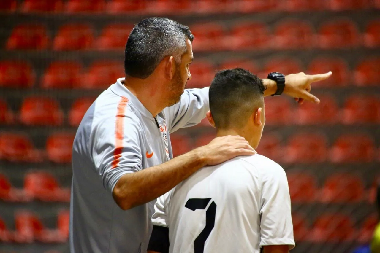 Futsal: Corinthians Sub-18 conquista vitória dupla contra o Tabuca Juniors pelo Estadual
