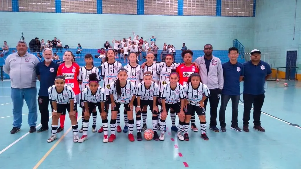 FUTSAL FEMININO: Corinthians vence 4 jogos nas 4 categorias do esporte