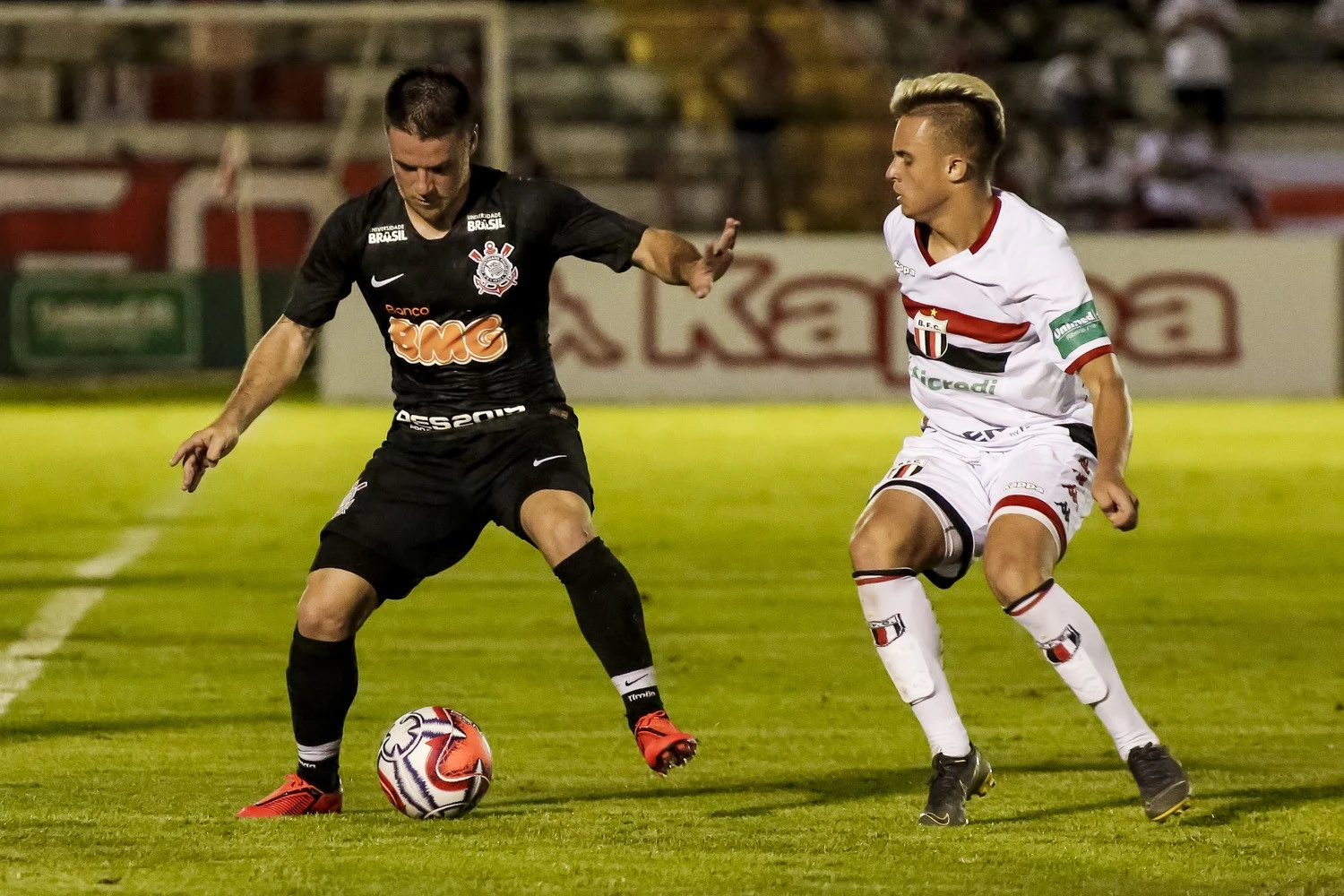 Corinthians comunica à CBF, FPF e Globo que não jogará mais à noite e aos domingos; entenda