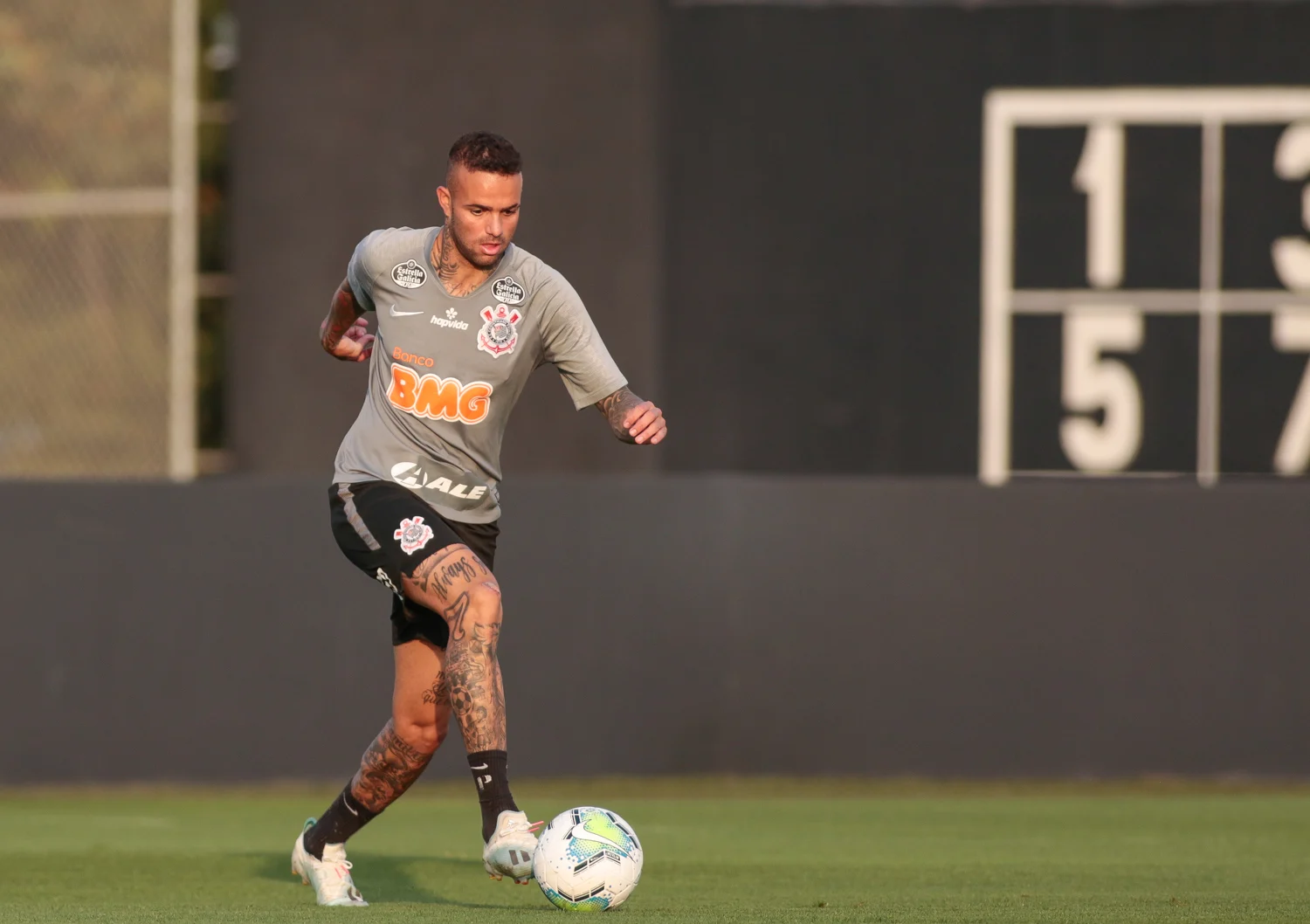 Corinthians encerra preparação para o duelo diante do Grêmio; veja provável escalação