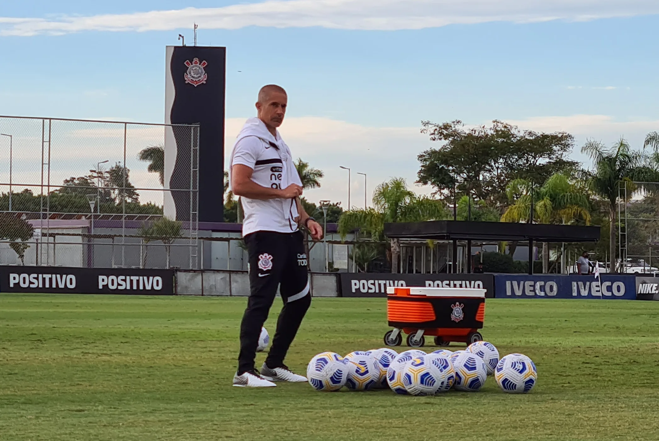 Com retorno de Gabriel, Corinthians abre preparação para Copa do Brasil; veja provável escalação