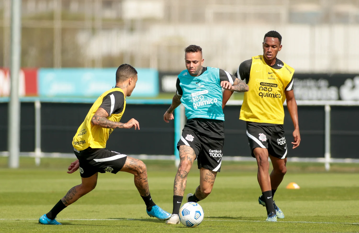 Com retorno de Luan, Corinthians se prepara de olho no clássico com SPFC; veja provável escalação