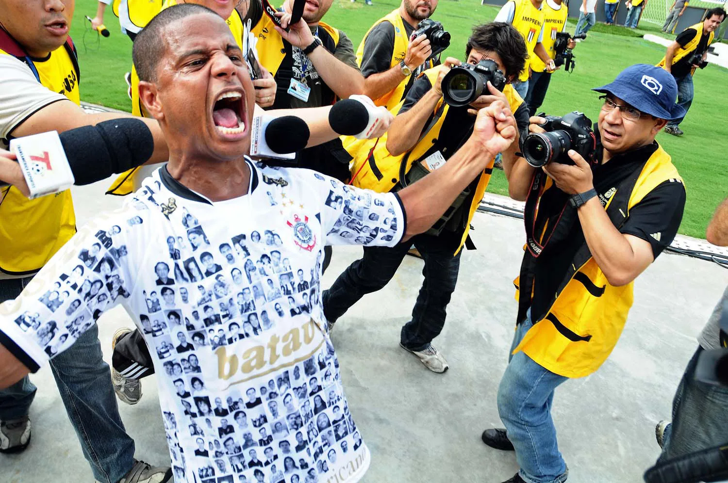 Há 12 anos, Marcelinho Carioca fazia seu último jogo pelo Corinthians 