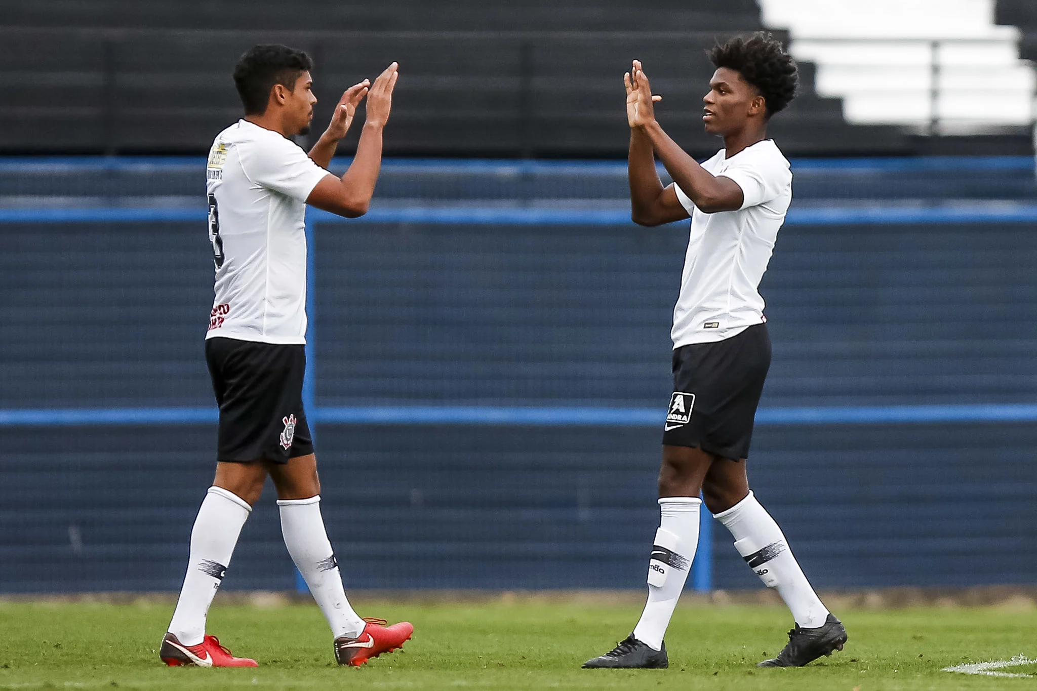 Agenda da base: fim de semana do aniversário do Corinthians tem cinco jogos na Fazendinha