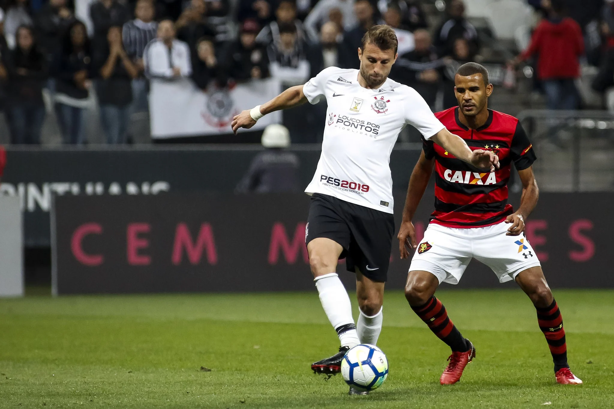 Henrique completa 32 anos neste domingo