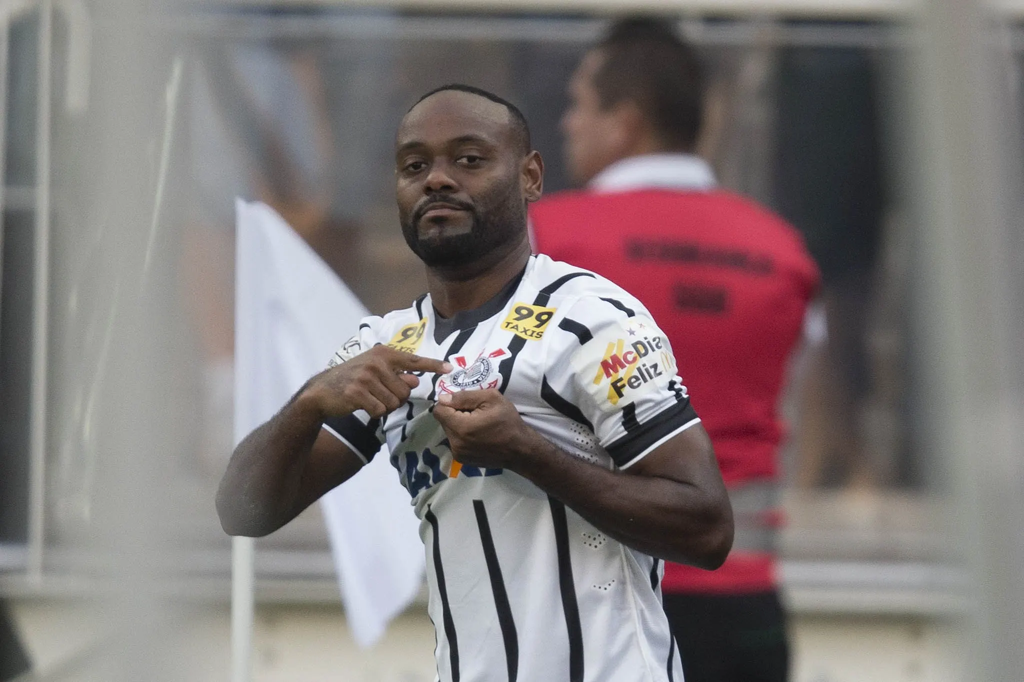 Vagner Love revela onde deseja encerrar sua carreira