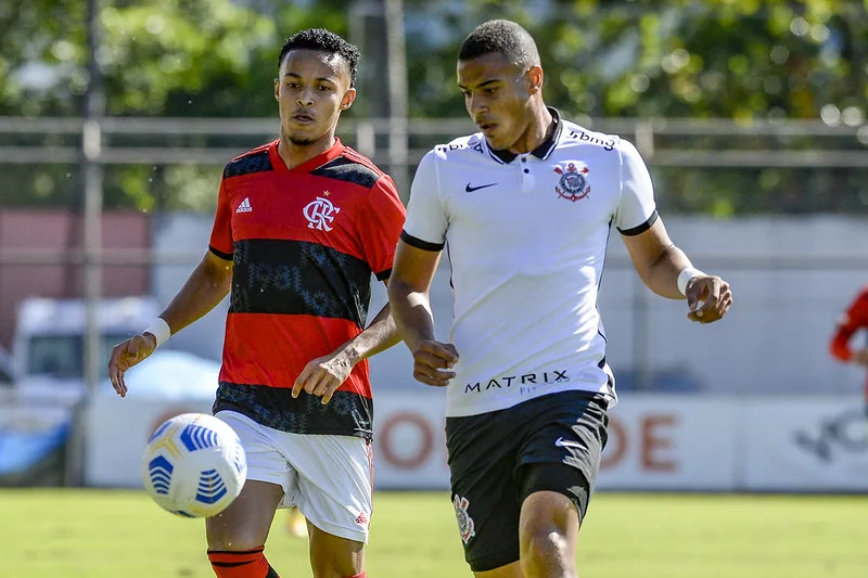 Corinthians é superado pelo Flamengo no Brasileiro Sub-20