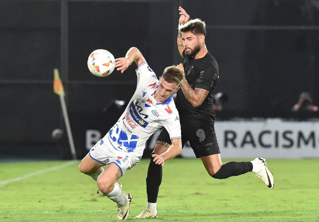 Gol no Paraguai solidifica Yuri Alberto como principal atacante do Corinthians em 2024