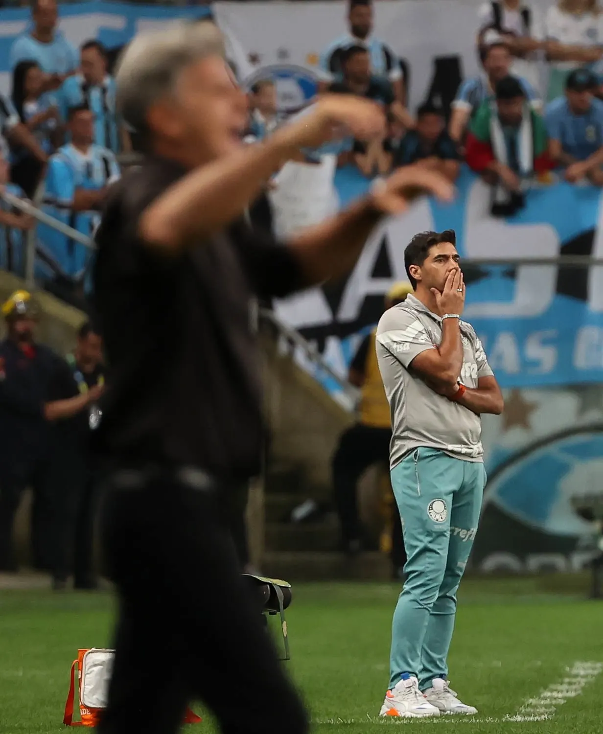 Abel Ferreira quer manter domínio sobre Renato Gaúcho no confronto.