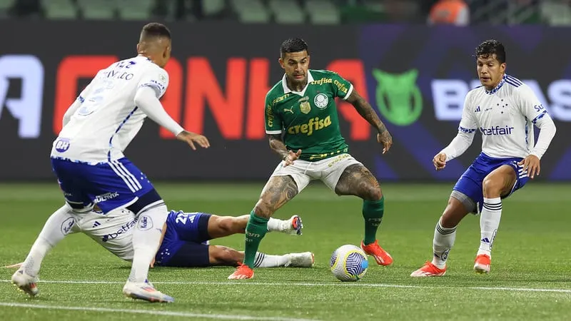 Palmeiras vence com reforços e Dudu no time titular, boas notícias.