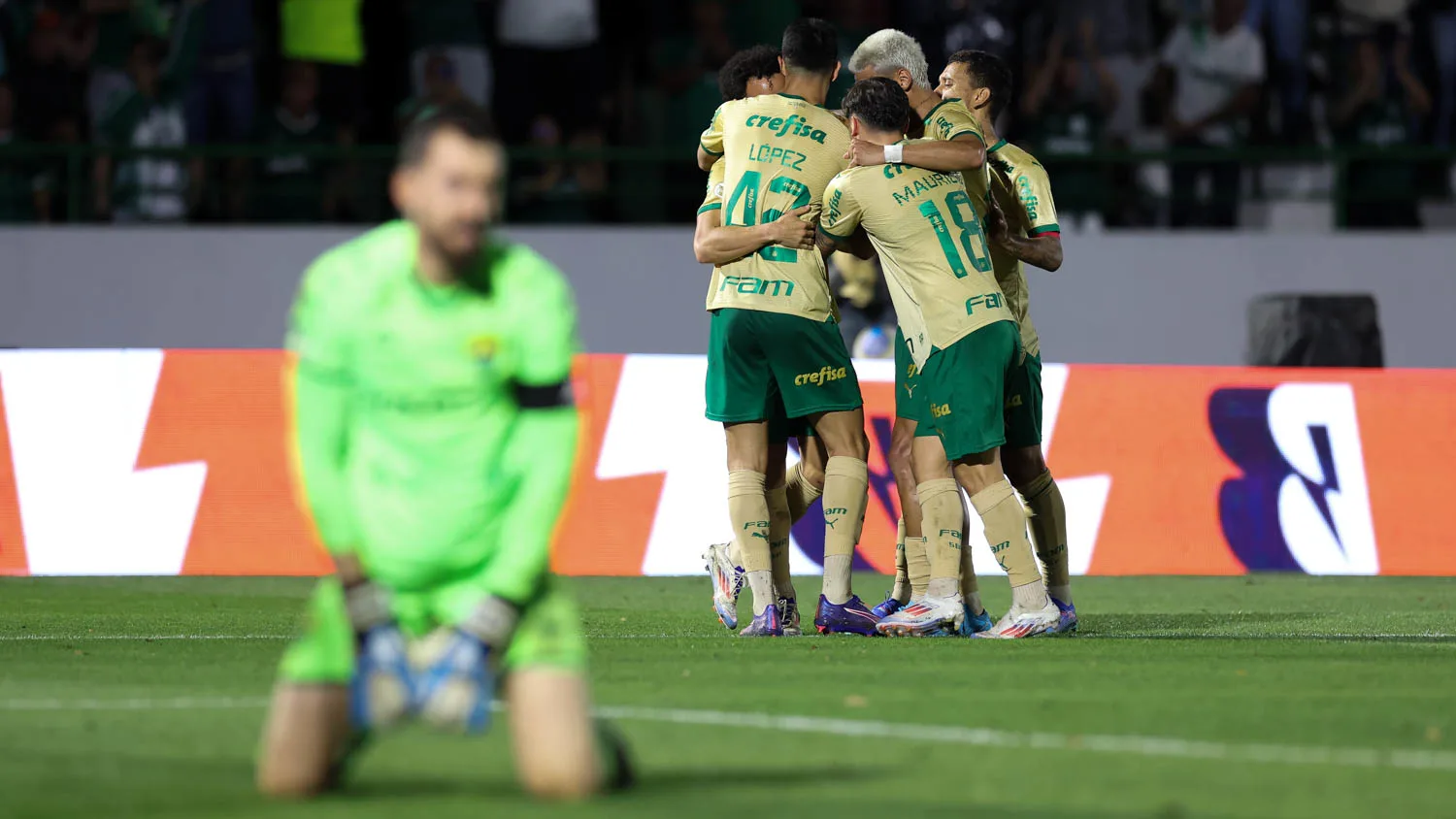 Reação do Palmeiras no Brasileiro de 2023 após derrota por goleada.