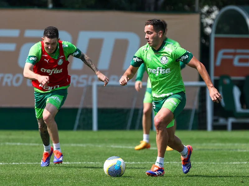 Fotos da Reapresentação do Palmeiras: Equipe retorna aos treinos na Academia.