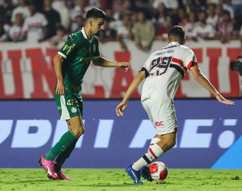 Clássico Paulista: São Paulo e Palmeiras duelam pelo Brasileirão com escalações prováveis.