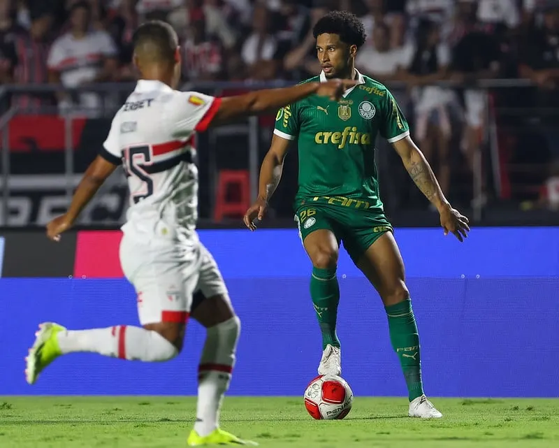 Palmeiras busca evoluir em clássicos fora de casa contra o São Paulo.