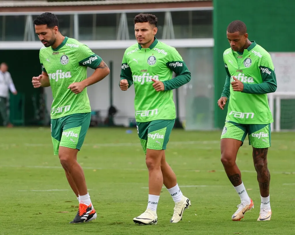 Fotos do Treino de Domingo na Academia de Futebol do Palmeiras