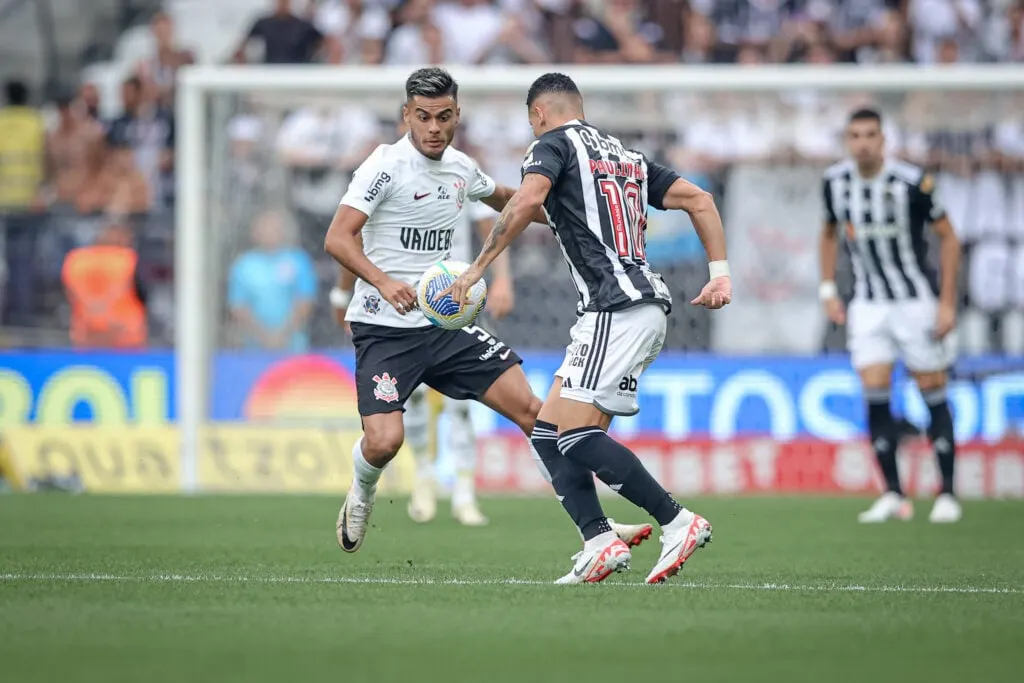 Corinthians e Atlético-MG empatam na estreia do Brasileirão