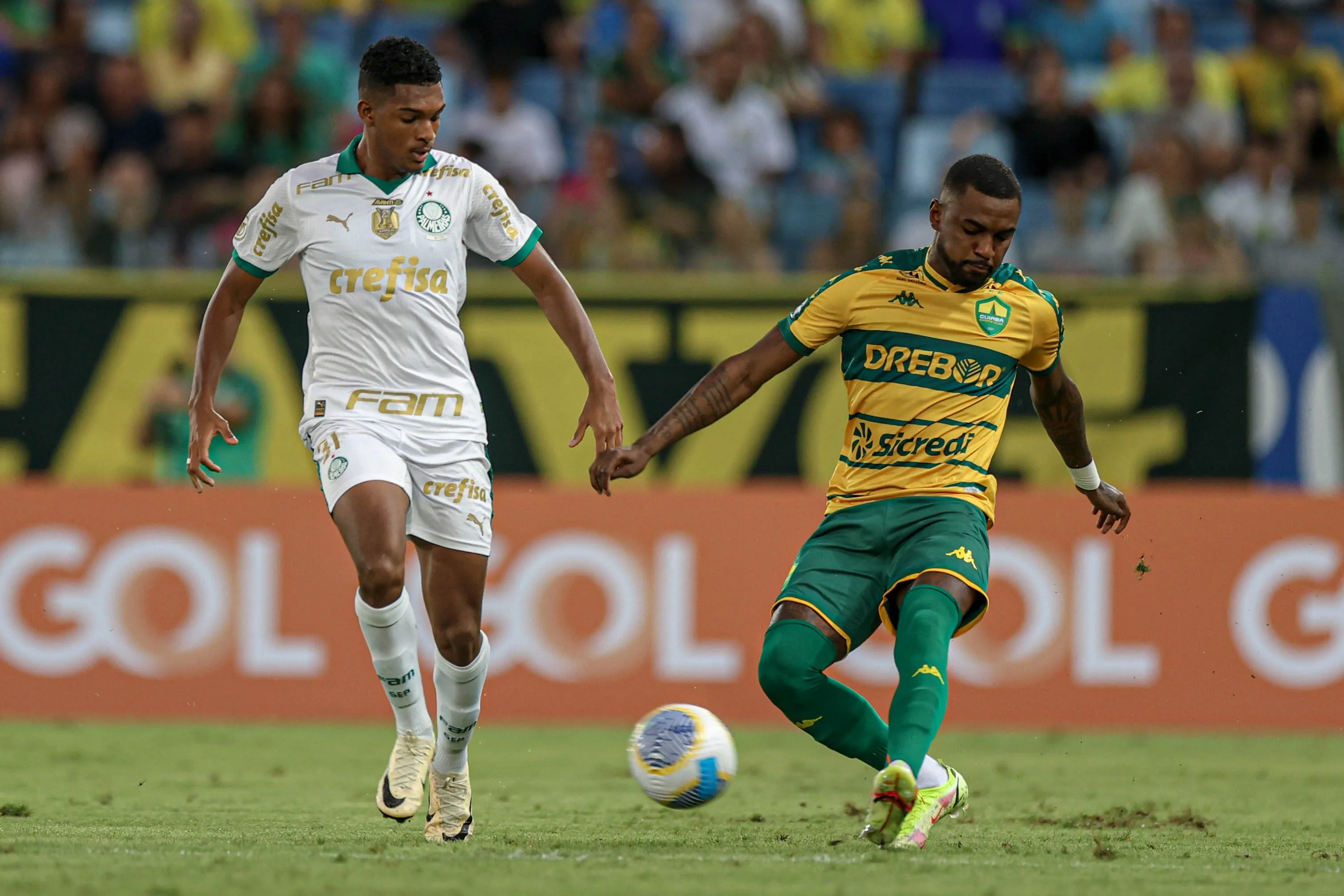 Fotos do jogo Cuiabá x Palmeiras pelo Campeonato Brasileiro.