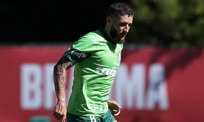 Recuperação de Lesão: Zé Rafael Retorna ao Palmeiras Após Período de Reabilitação