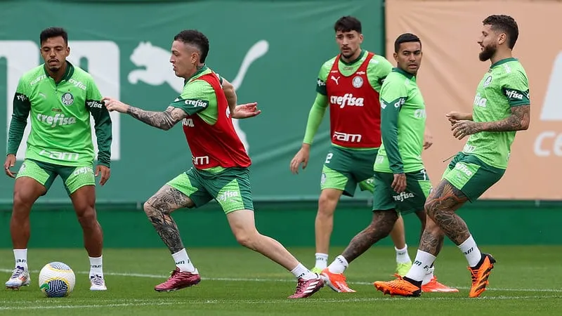 Treino do Palmeiras desta terça-feira: confira as imagens da sessão de treinamento.