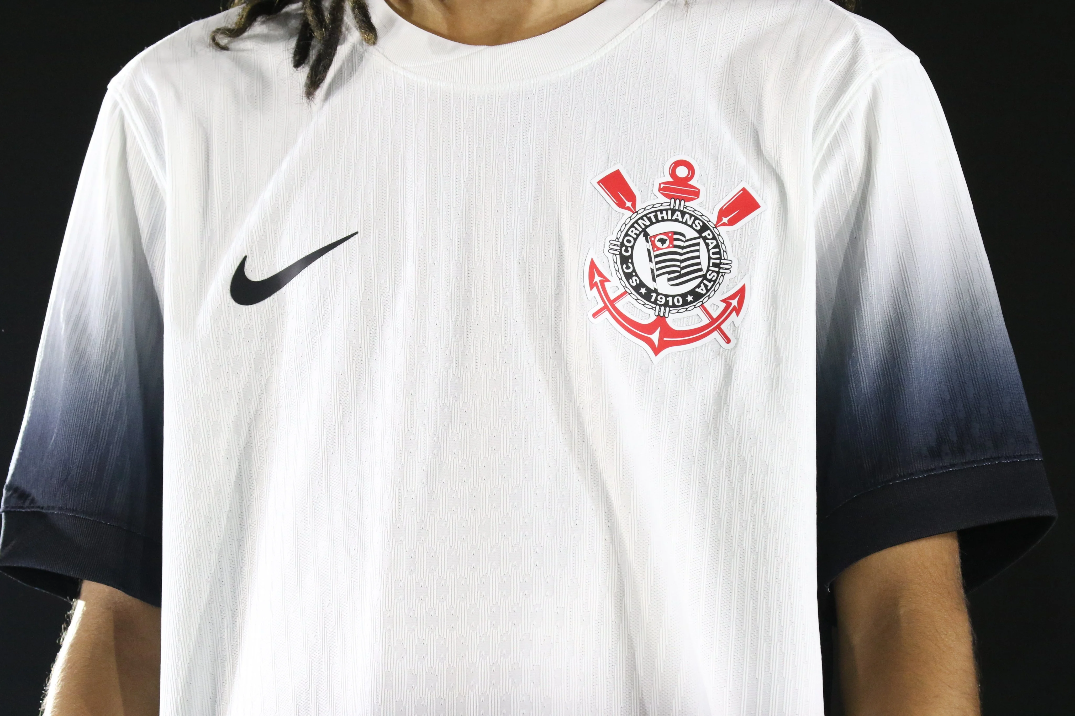 Novos Uniformes 1 e 2 do Corinthians Para a Temporada de 2024