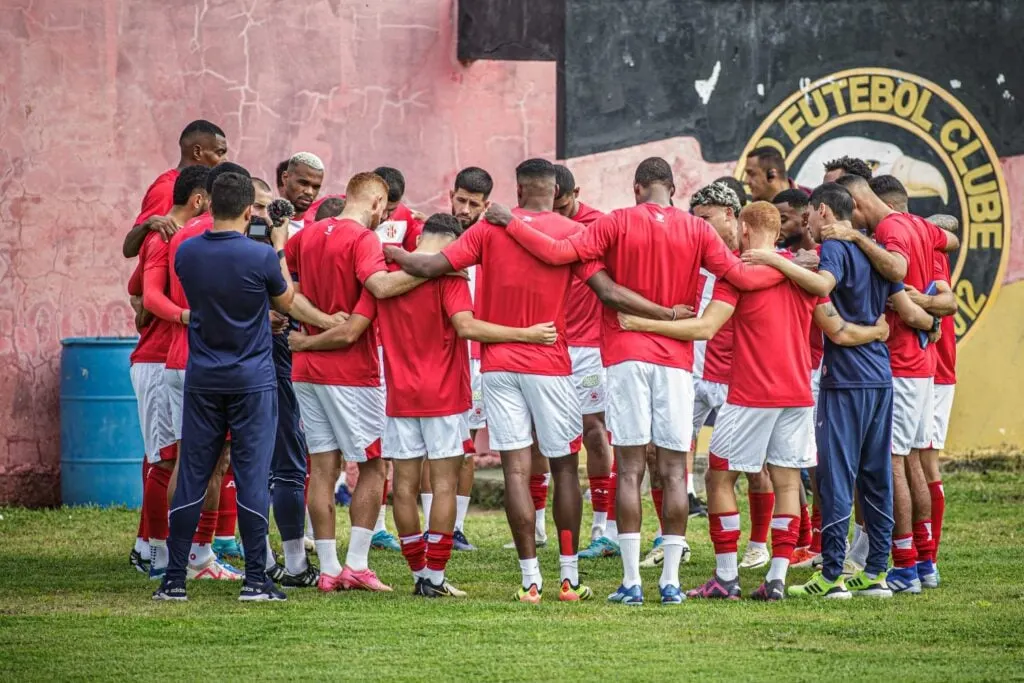 O Dragão Potiguar deve ir a campo com: Renan Bragança; Buiu, Rafael Jensen, Alan Ferreira e Guedes; Norberto, Ferreira, Souza e Wanderson; Rafinha e Gustavo Henrique.