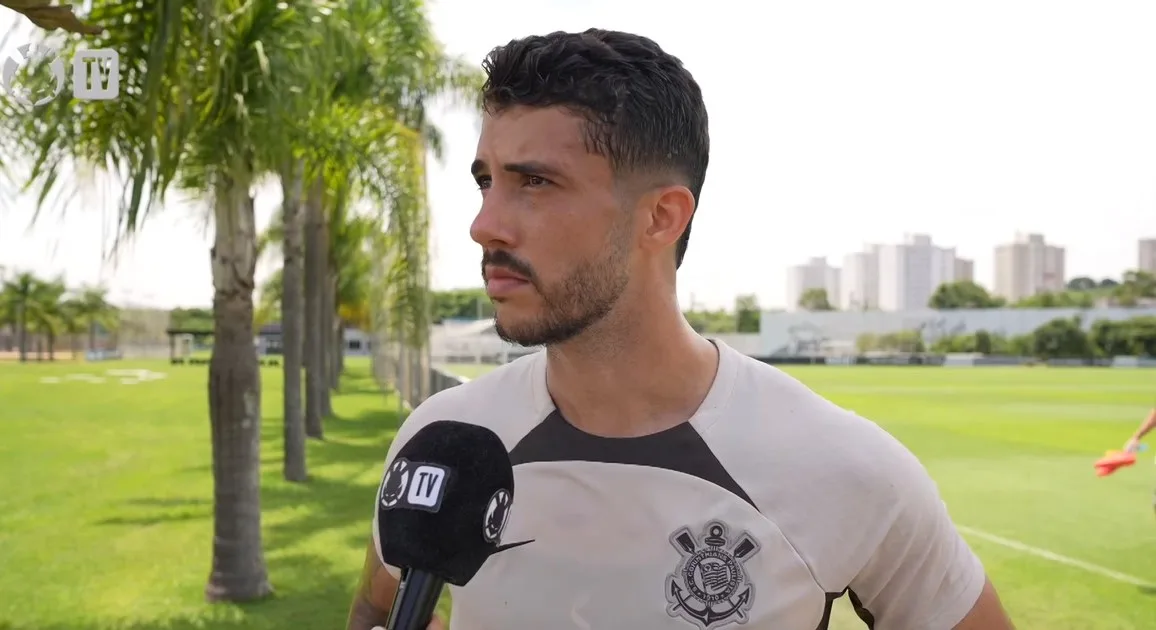 Semana de treinos intensos é destaque no Corinthians com Gustavo Henrique e Fagner