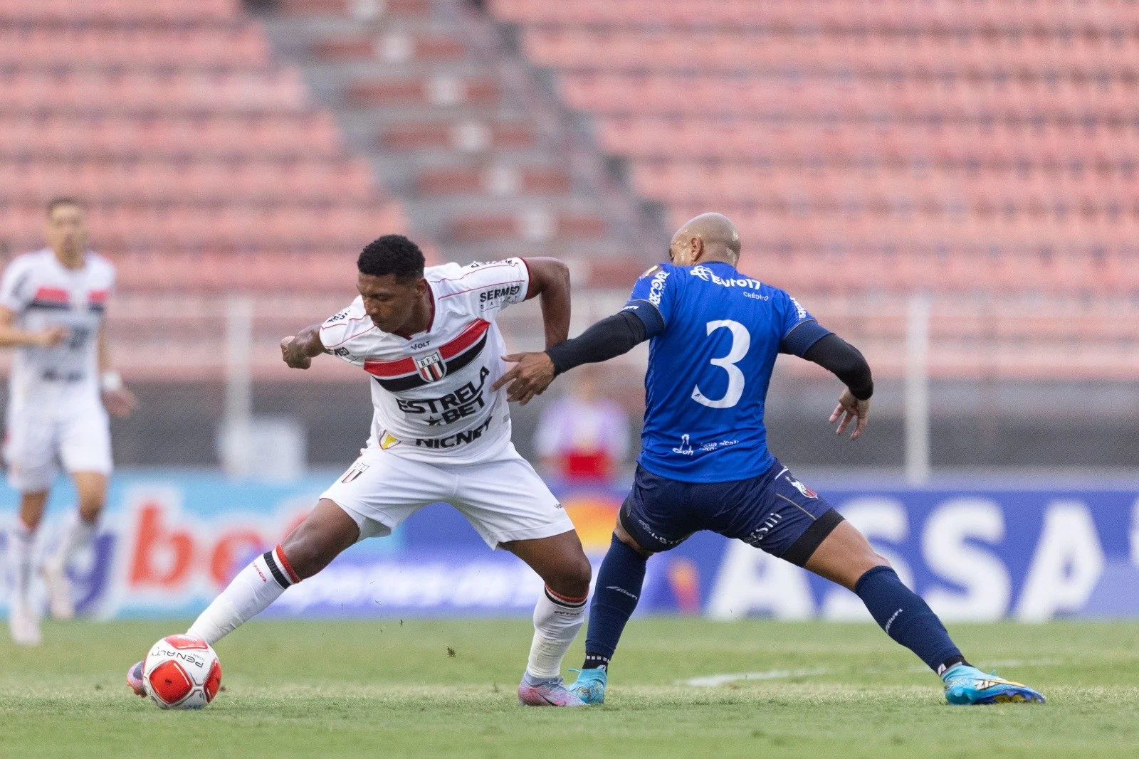 Empate entre Ituano e Botafogo-SP resulta na queda do Corinthians no Paulistão.