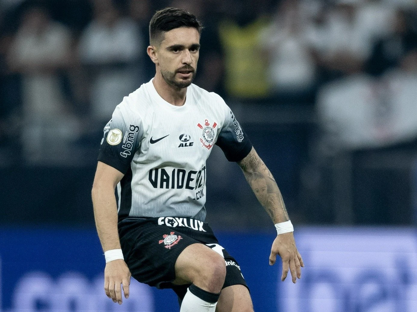 Coronado vê empate justo contra o São Paulo e elogia postura do Corinthians