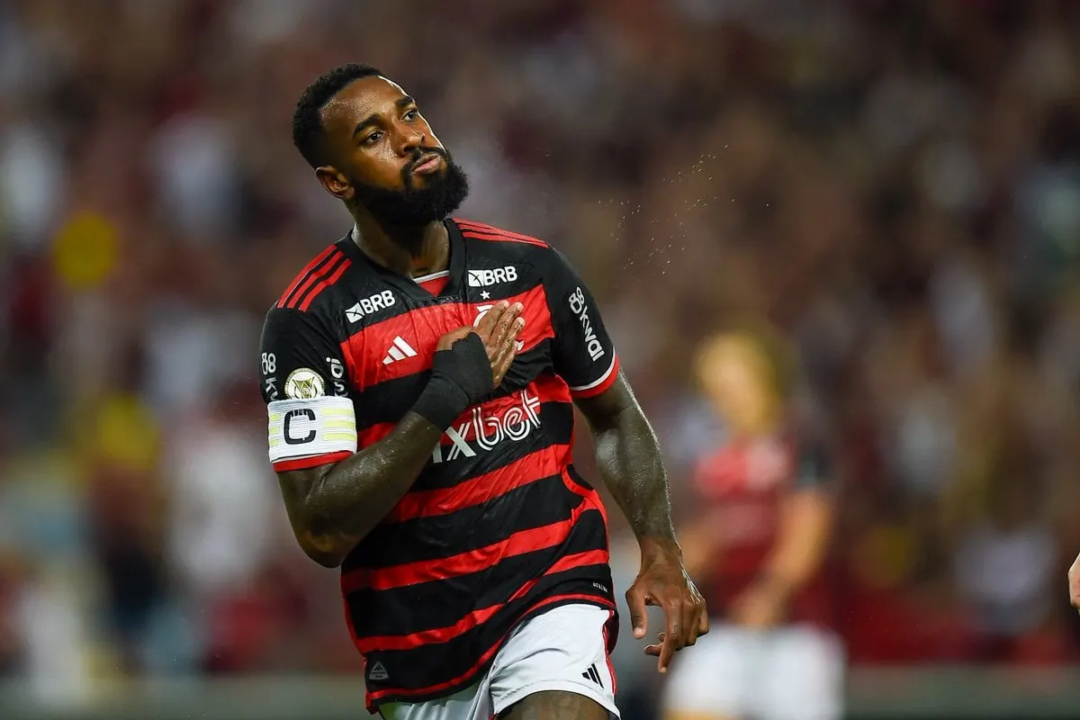 Cruzeiro e Flamengo se destacam na equipe ideal da rodada do Brasileirão.