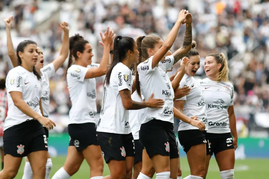 Prováveis escalações de Corinthians x América-MG pelo Brasileirão Feminino