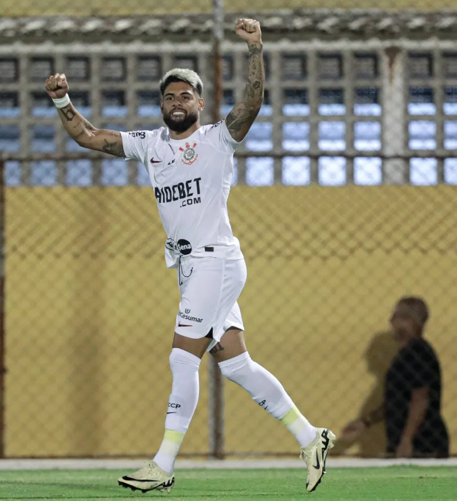 Nas duas primeiras fase da competição, o Corinthians venceu o Cianorte (3 a 0) e o São Bernardo (2 a 0)