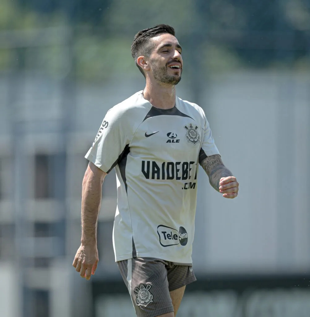 Coronado avança em recuperação, Maycon é nova baixa: atualização DM Corinthians.