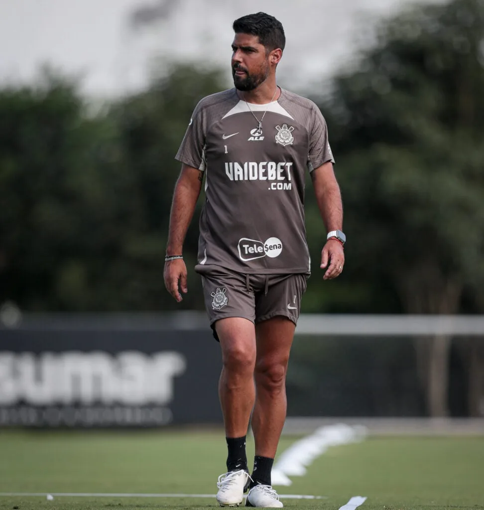 Treino do Corinthians: Imagens do treinamento desta quinta-feira no CT Joaquim Grava.