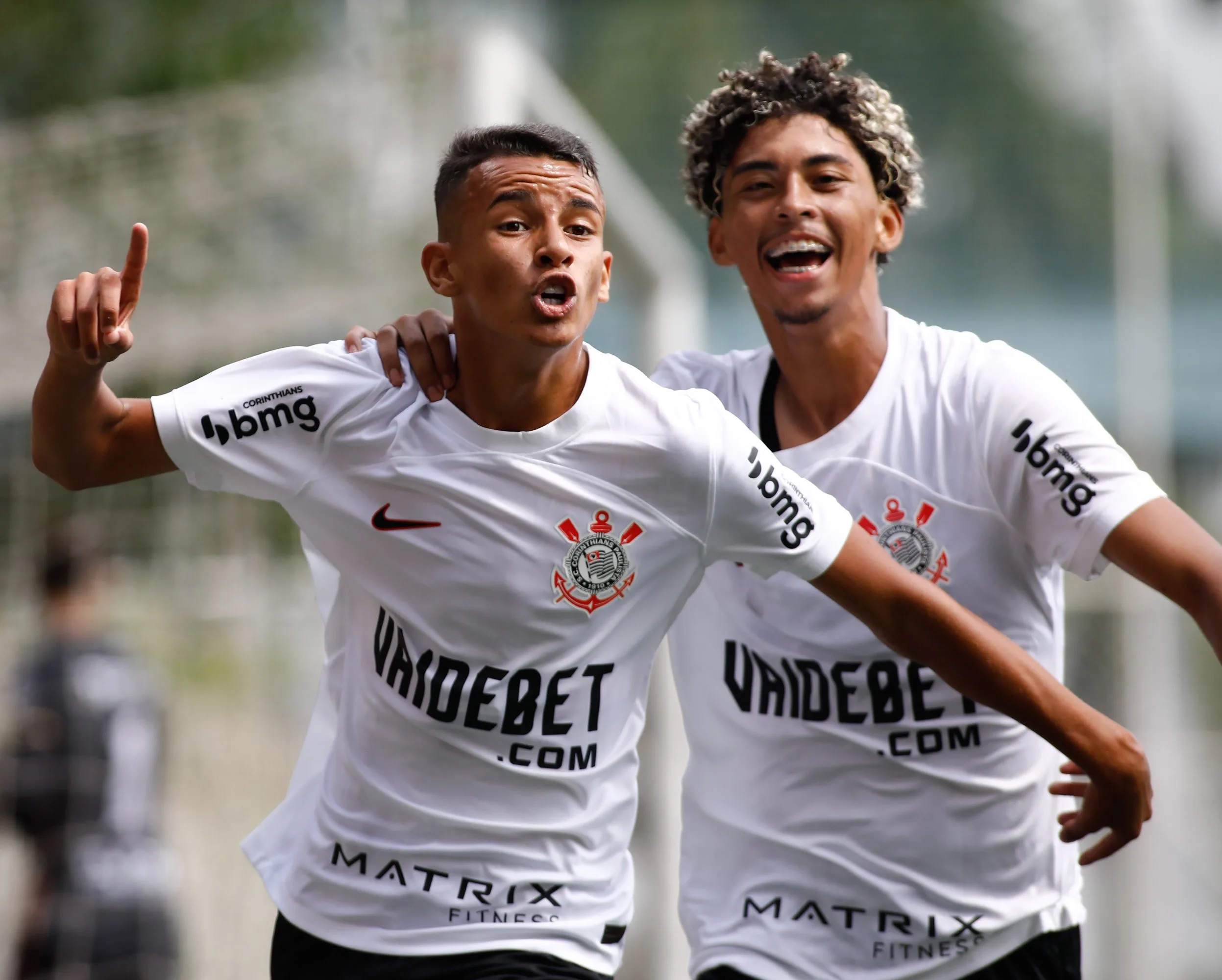 Corinthians atropela São Caetano com goleada de 9 a 1 no Paulista sub-17