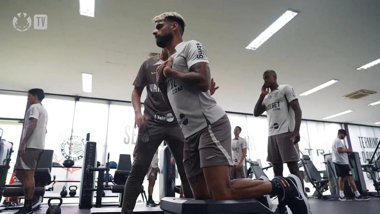 Corinthians inicia treinos no aniversário de Yuri Alberto.