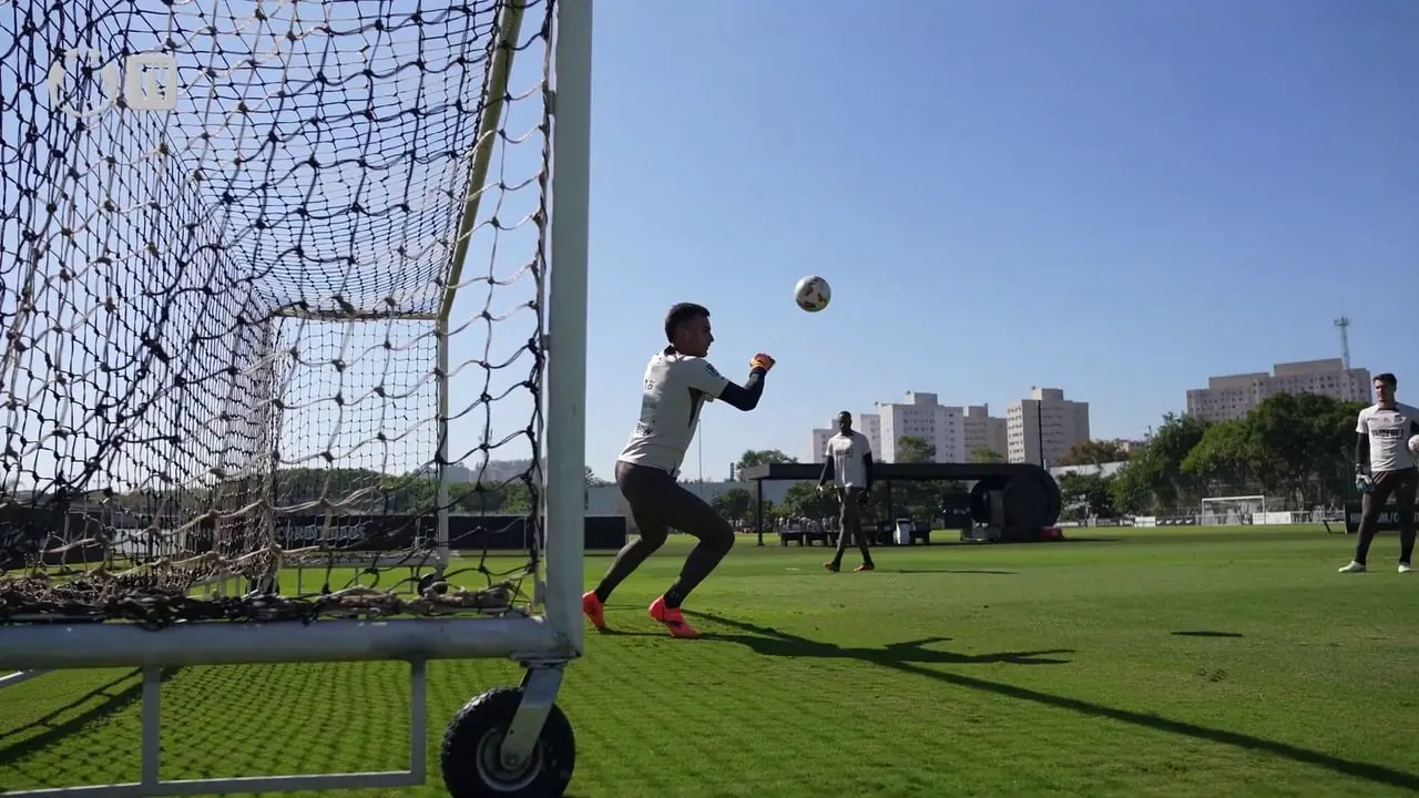 Corinthians realiza preparação final antes de partida para o Paraguai.