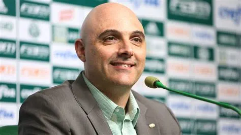 Mauricio Galliote sondado para retornar ao Palmeiras na chapa de Leila Pereira